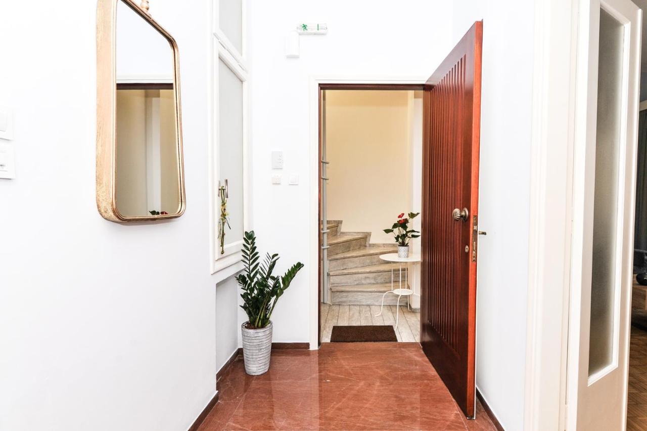 The Elegant. Spacious City Center Apartment. Iráklio Kültér fotó