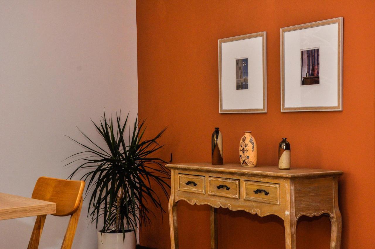 The Elegant. Spacious City Center Apartment. Iráklio Kültér fotó