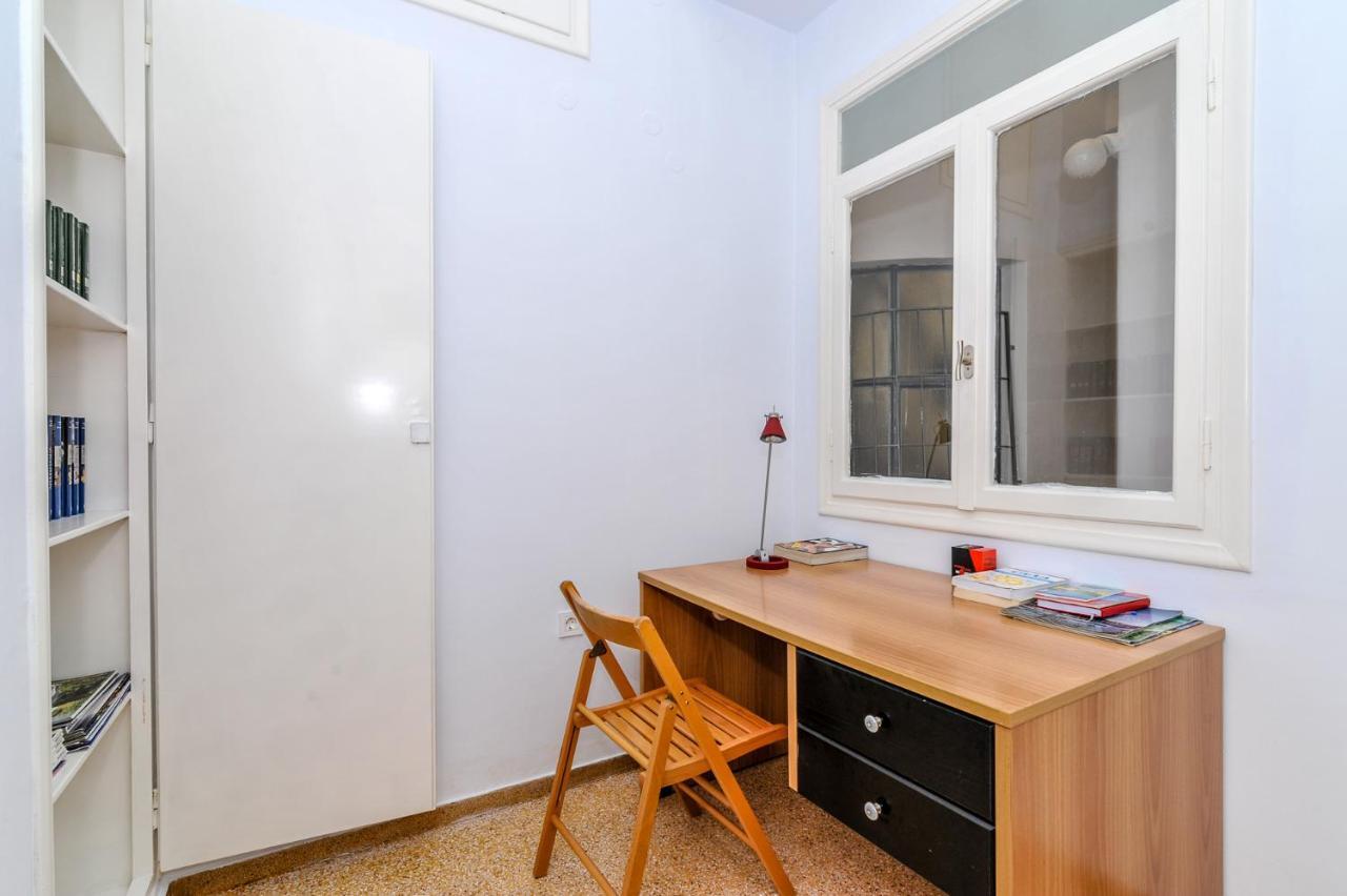 The Elegant. Spacious City Center Apartment. Iráklio Kültér fotó